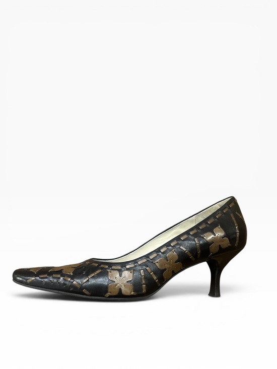 Luna Rosa Shoes - Luna Rosa Jody Black Leather Kitten Heel Pumps Women’s Size 9